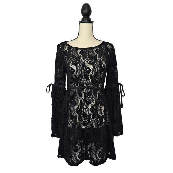 Free People Dresses & Skirts - Free People Ruby Lace black mini dress bell sleeves fit flare round neckline XS